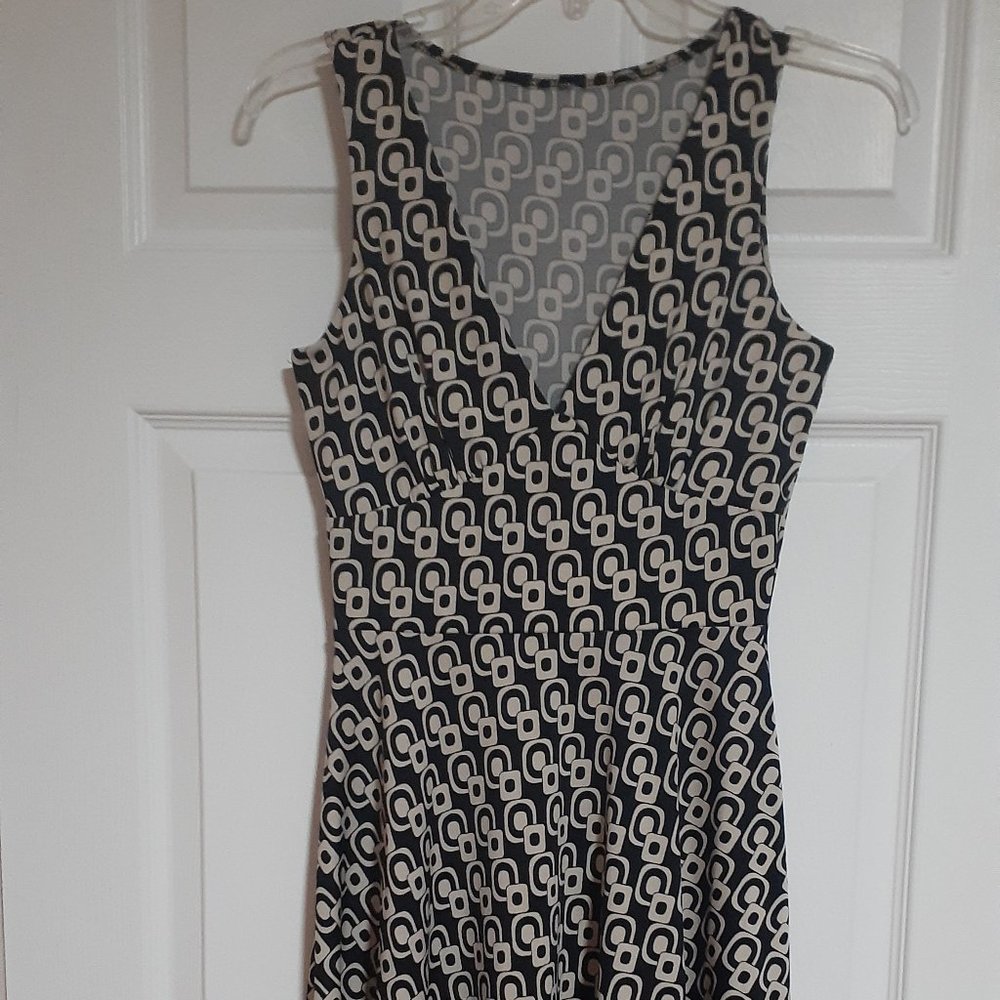 Summer Dress Stretch Knee Length Midi Size S
